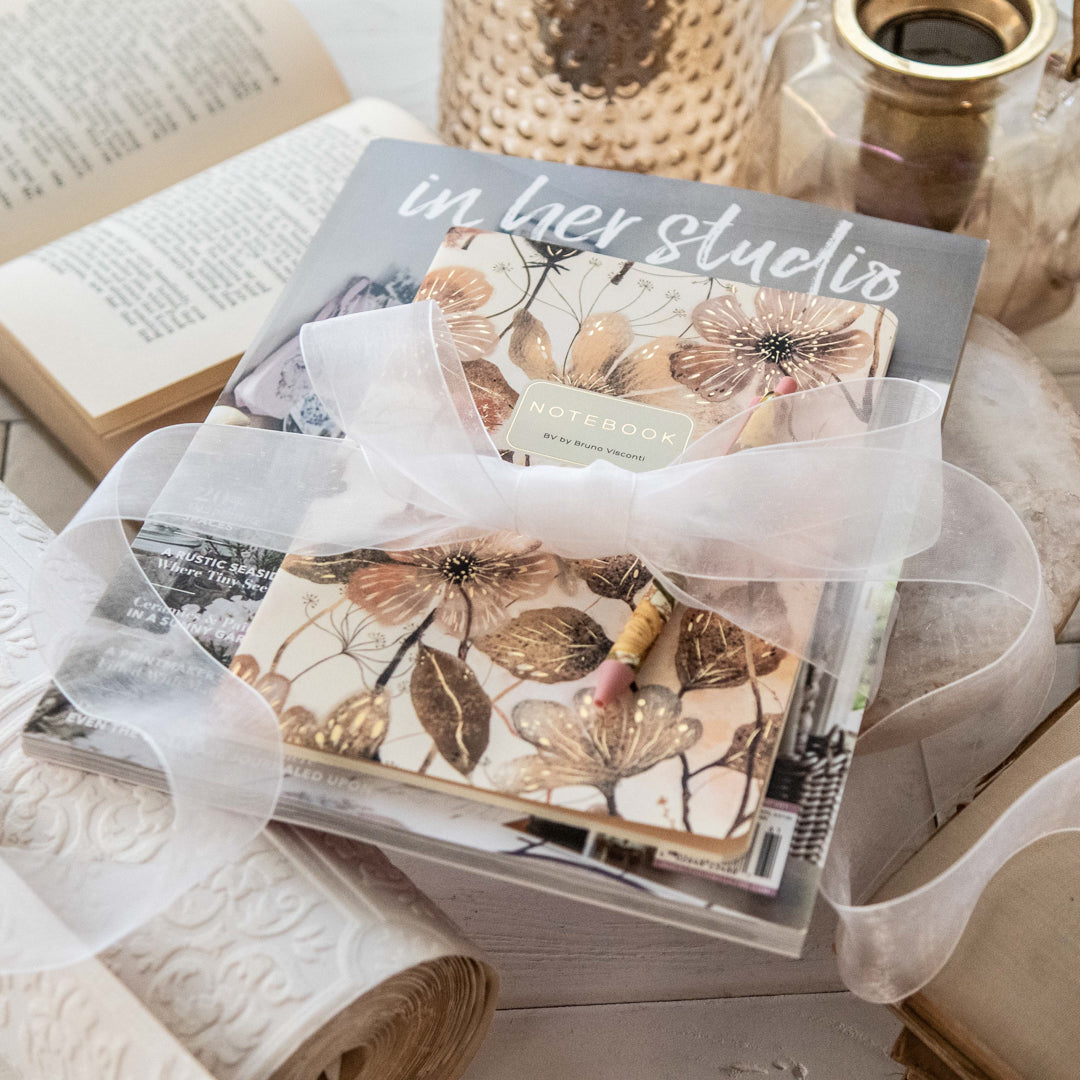 In Her Studio Blush Blooms Bundle