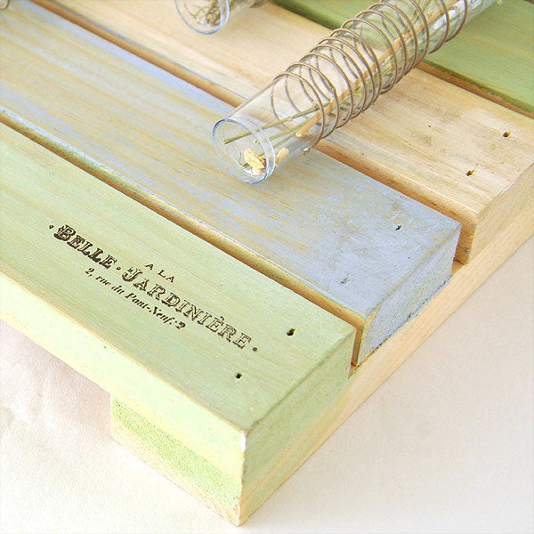 Belle Jardinière Painted Pallet Project