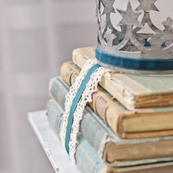 Distressed Crown and Bookshelf Propping Idea