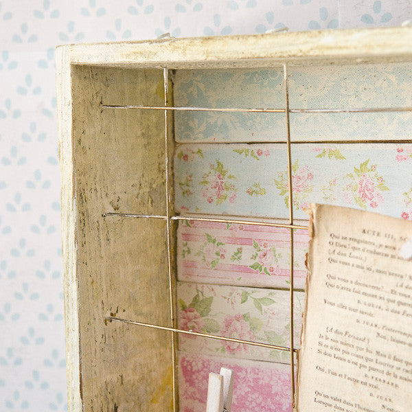 Shabby Chic Desk Décor Part 1: Memo Board