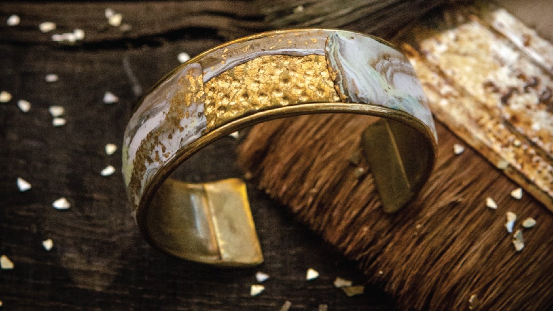 10 Simple Yet Striking DIY Jewelry Projects