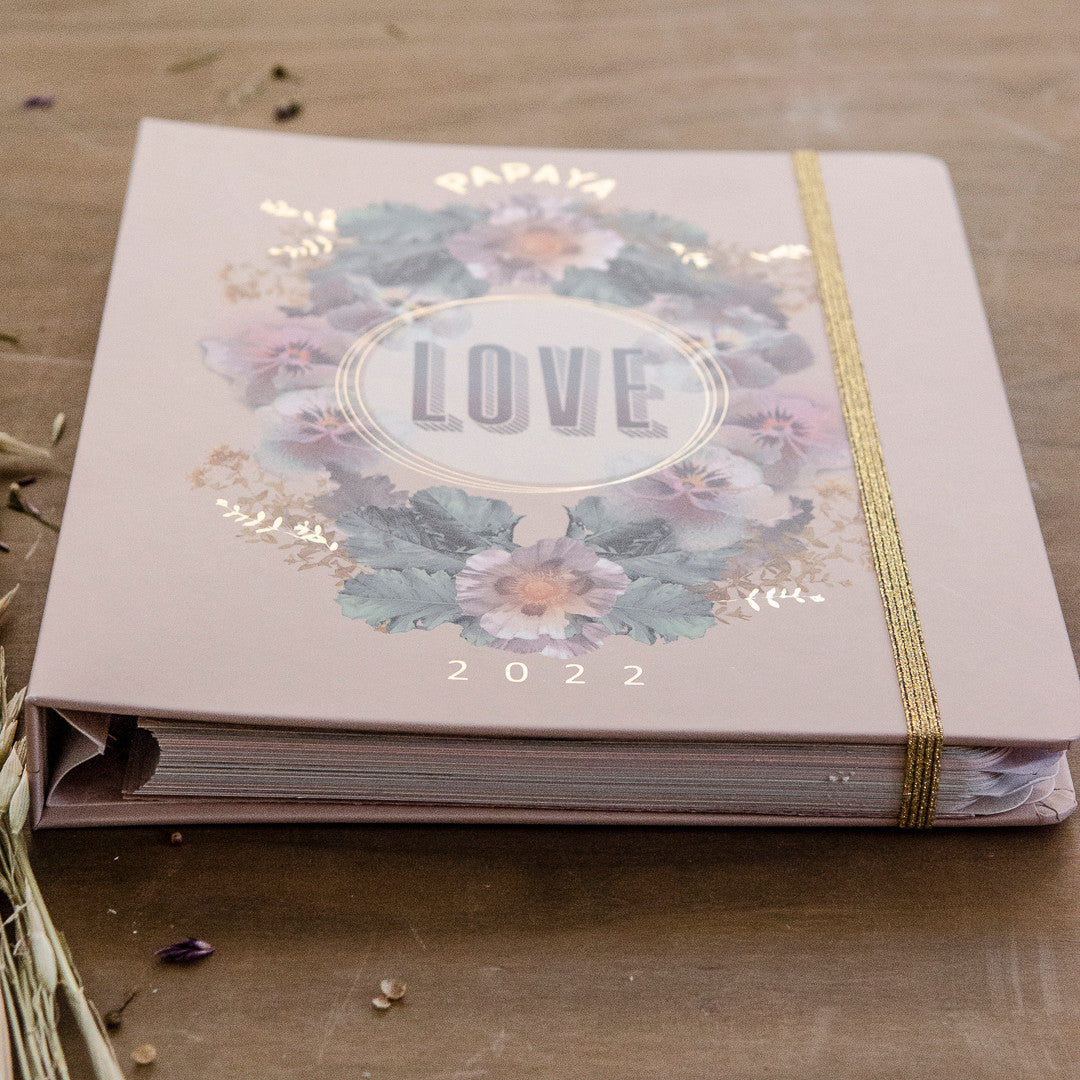 Love & Pansies Bella Grace Bundle