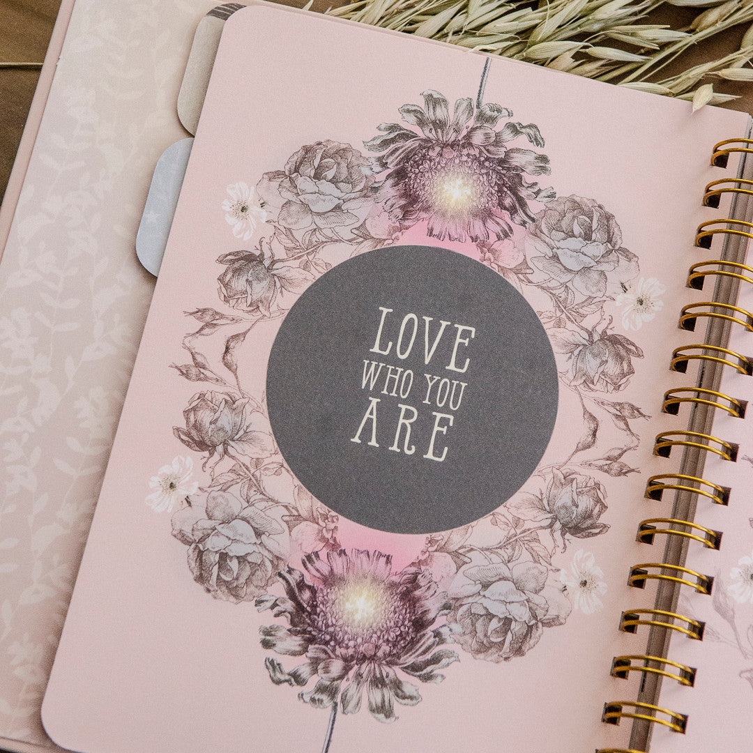 Love & Pansies Bella Grace Bundle