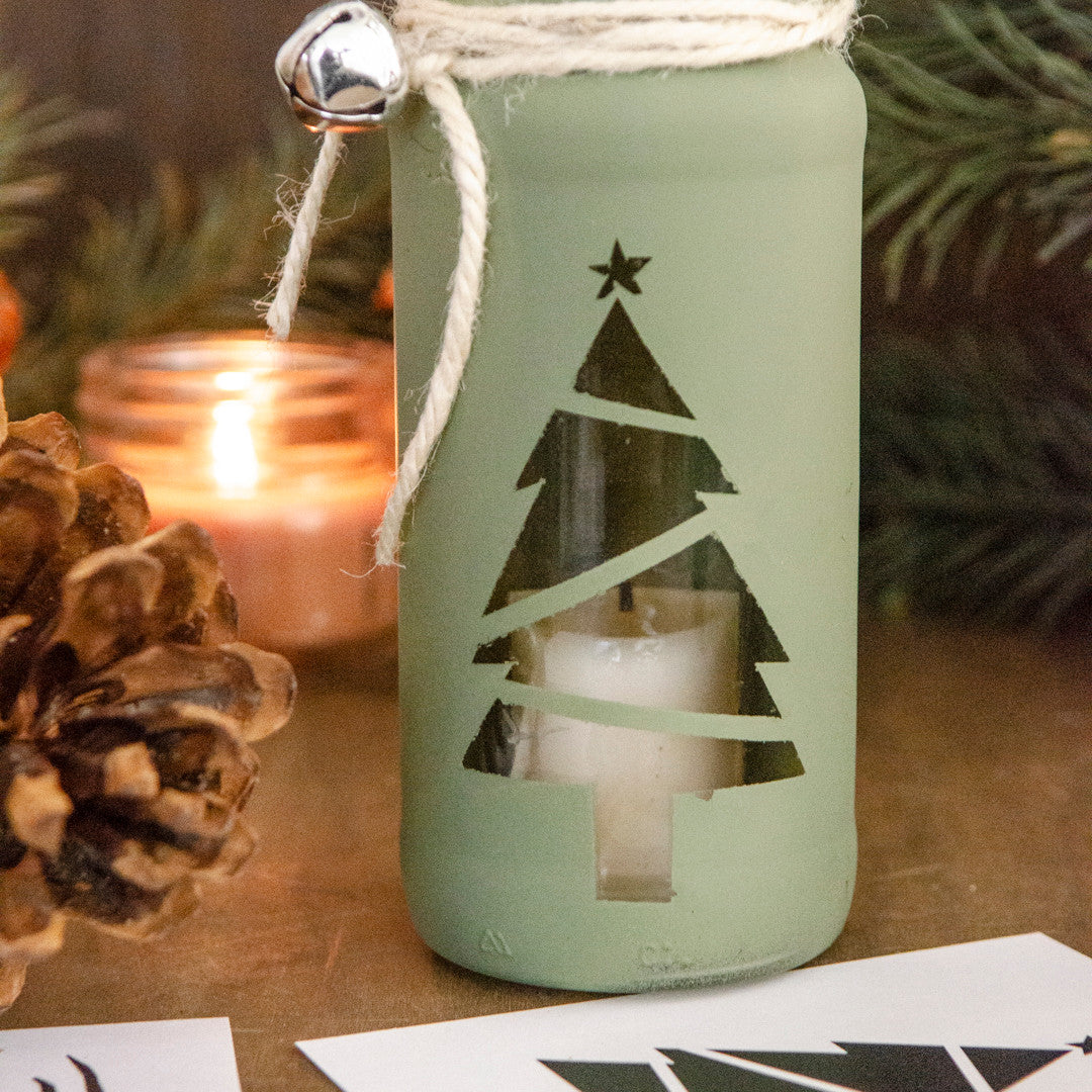 Mason Jar Christmas Tree Silhouettes & Gift Tags With Free Holiday Printables