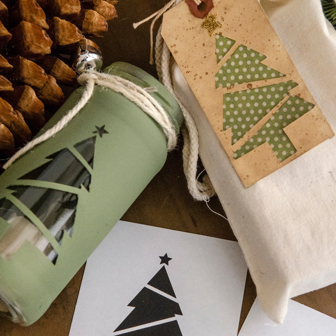 Mason Jar Christmas Tree Silhouettes & Gift Tags With Free Holiday Printables