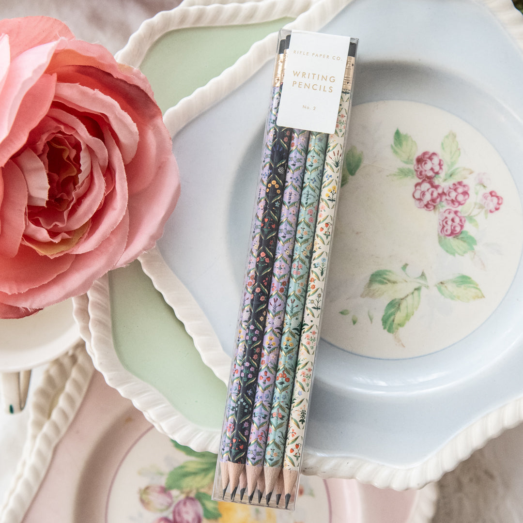 Estee Pencil Set