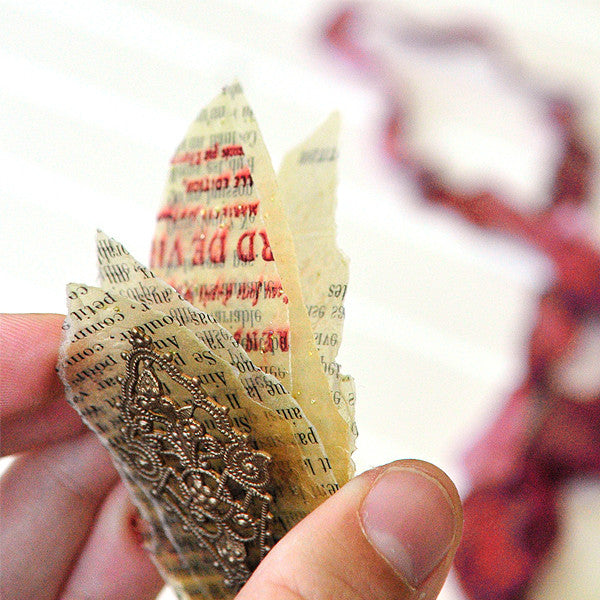 Resin Paper Necklace Project