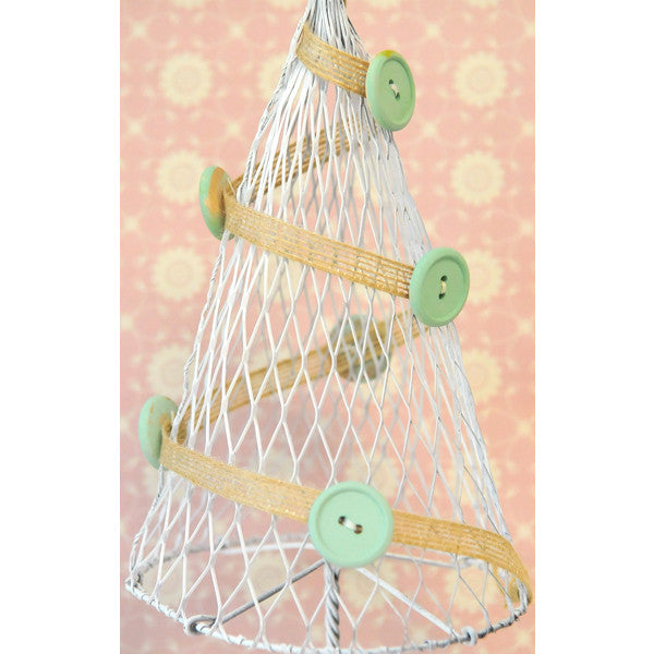 All Buttoned Up Christmas Tree Project