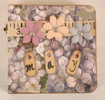 Mini Books of the Year Project by Diane Michioka, Carolyn Fuentes, Linda Tong, and Cher Lashley