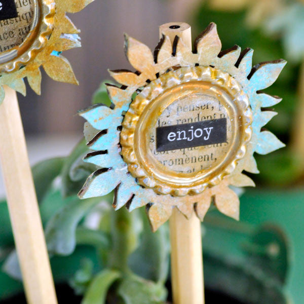 Rosette Medallion Plant Stakes