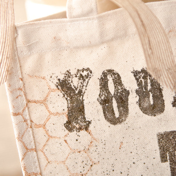 You're the Bee's Knees Tote Bag Project