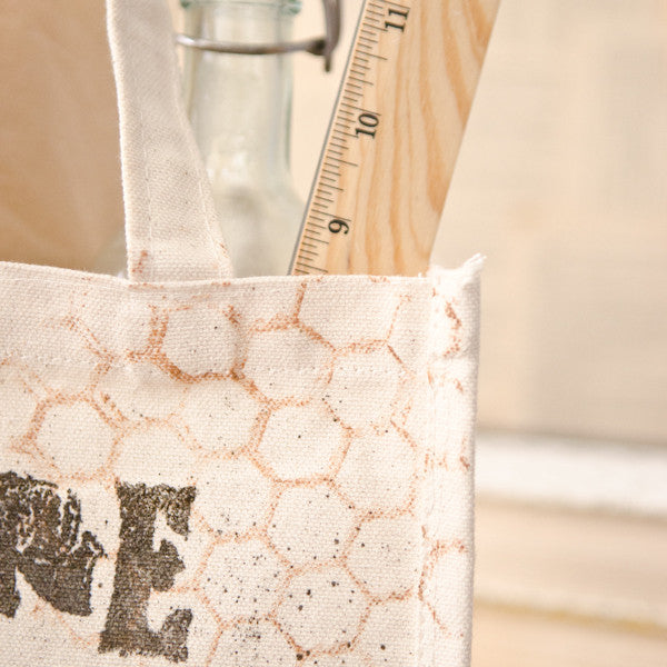 You're the Bee's Knees Tote Bag Project