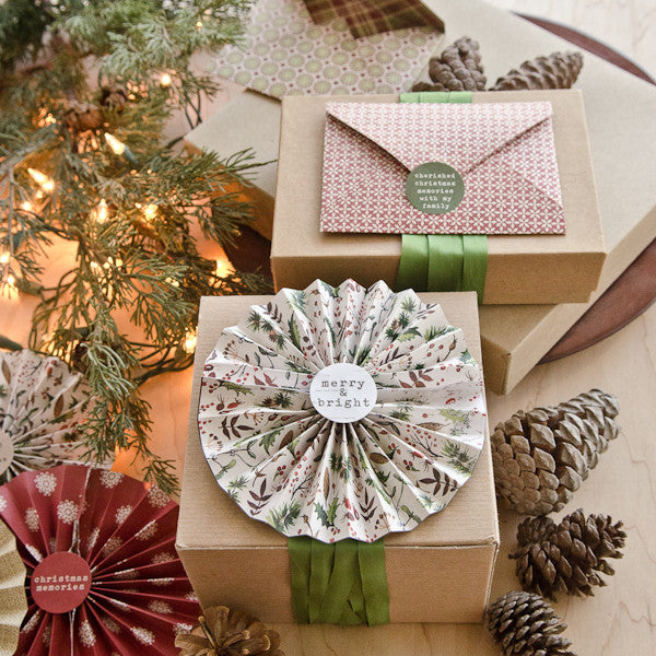 Wrapping Inspiration with Paper Rosettes