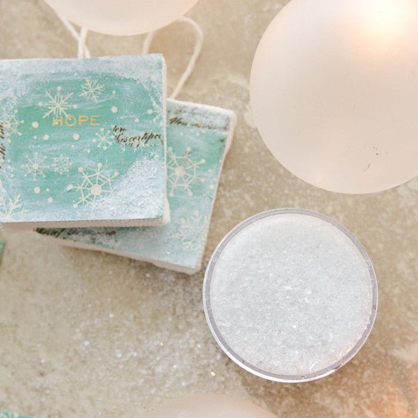 Teeny Canvases to Trim Your Tree Project