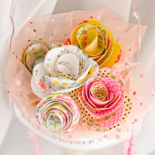 A Mother's Day Floral Bouquet Project by Catherine Garmany