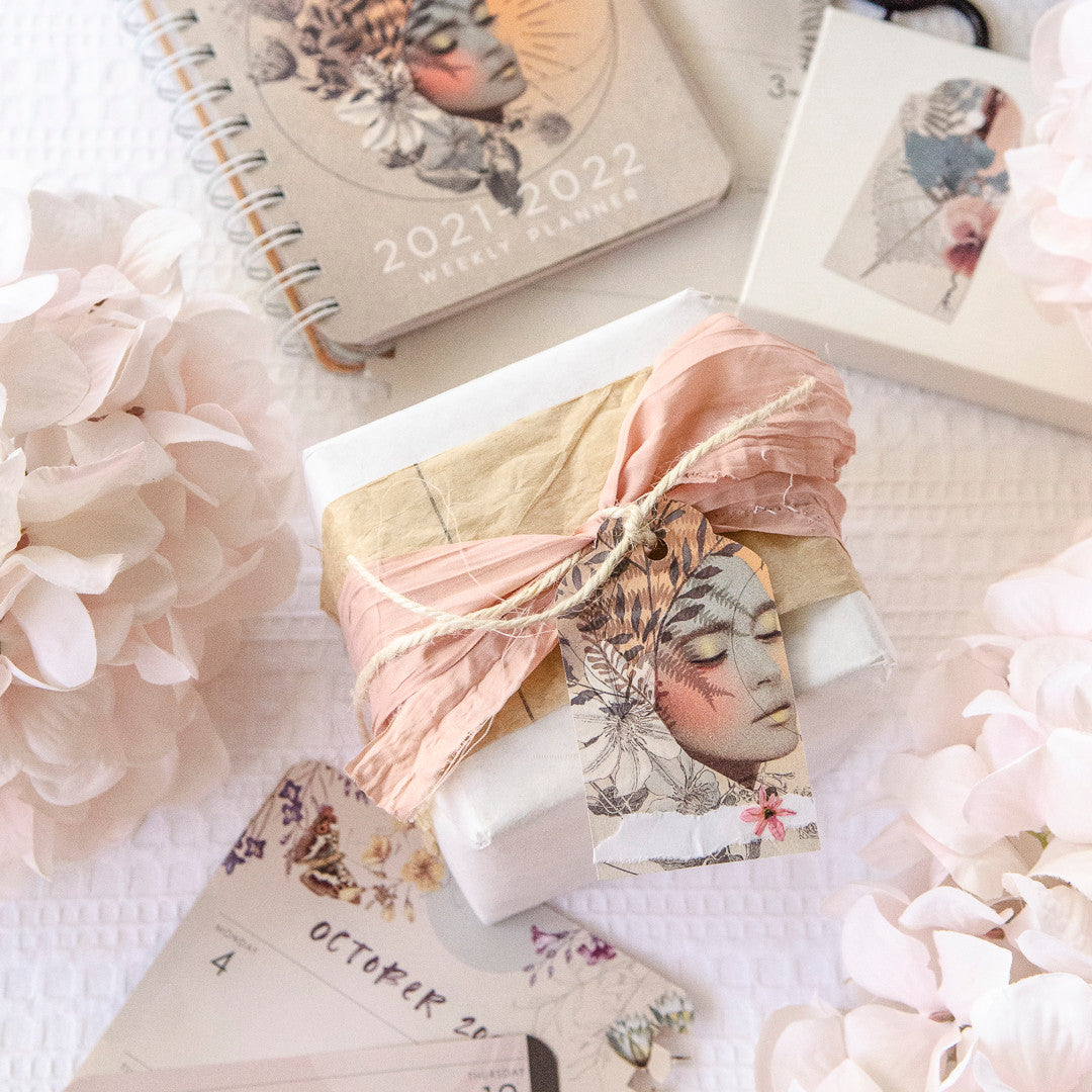 It's a Date Gift Tags Project