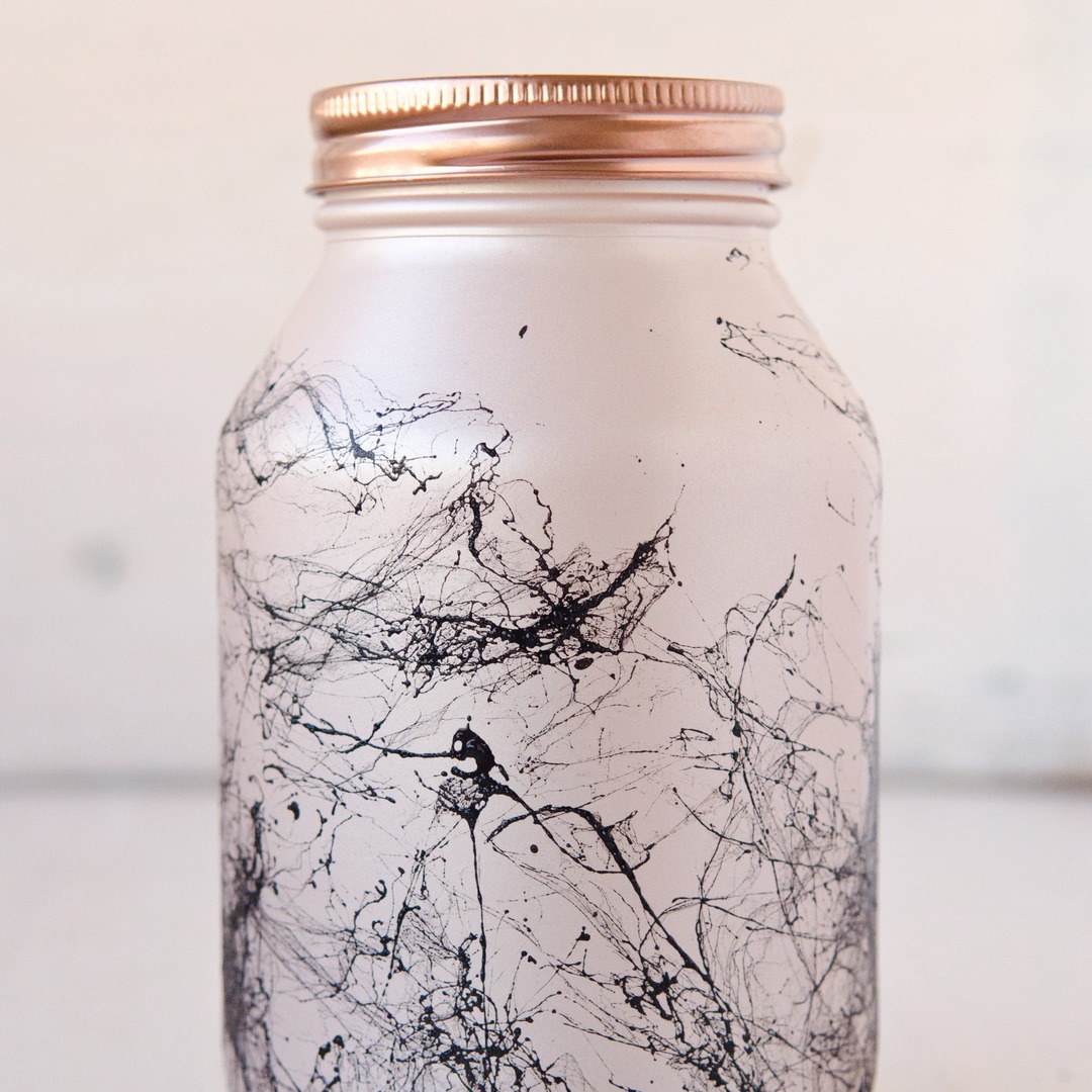 Upcycling Ideas: Pink & Black Marbled Jars
