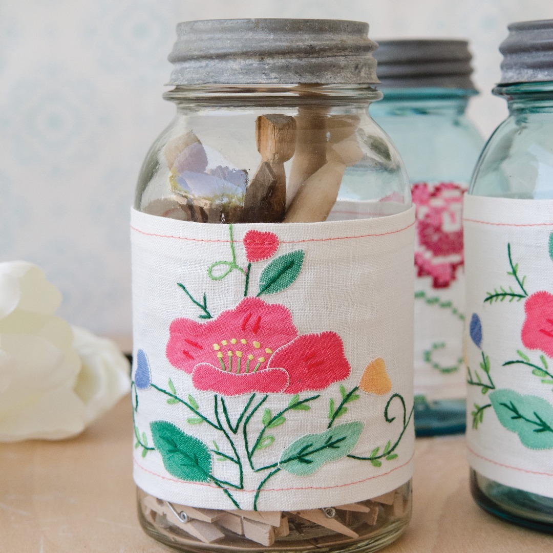 Upcycling Ideas: Vintage Linen Jar Sleeves